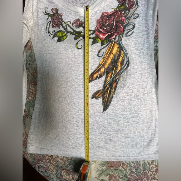 Super light ladies’ t-shirt. - Picture 6 of 9